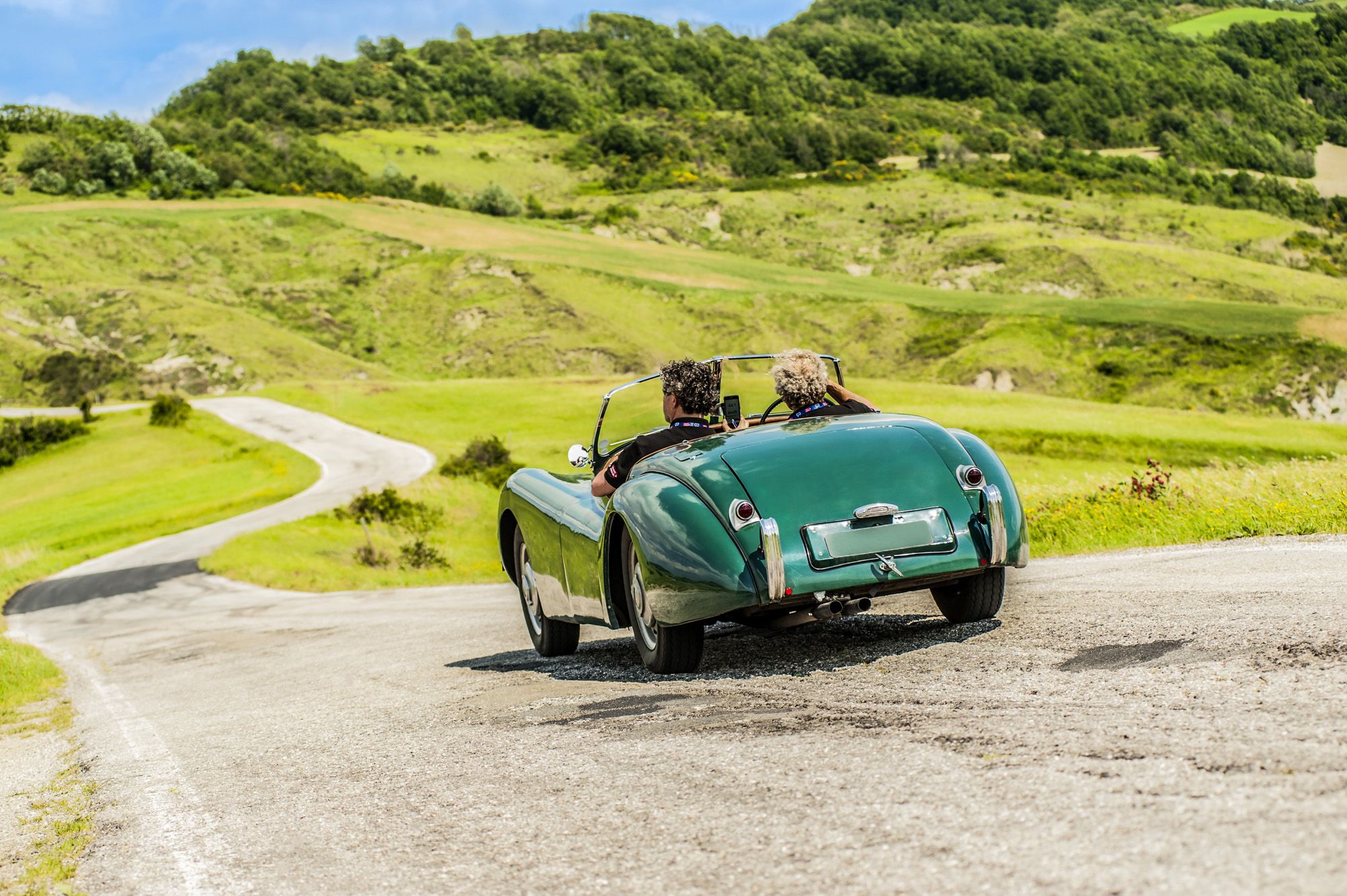 Grüner Oldtimer im Rottal