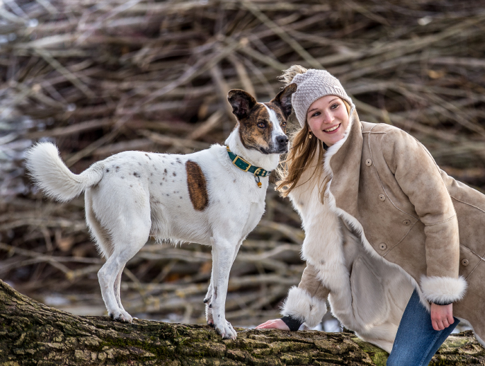 Frau mit Hund